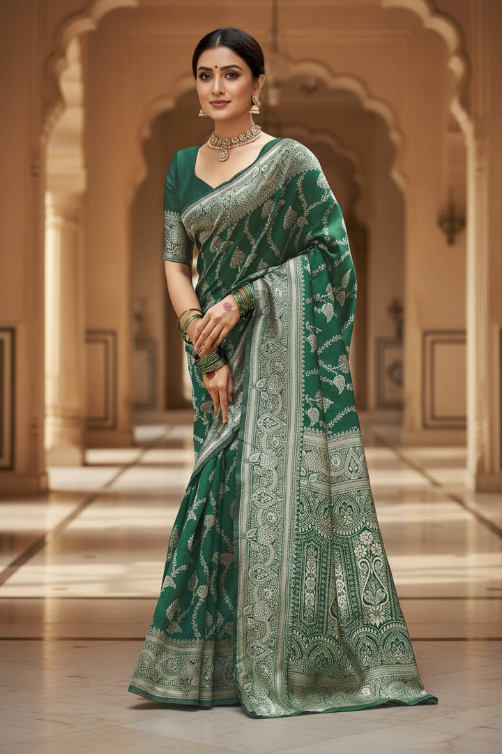 Back view of emerald green Banarasi silk saree showing grand pallu