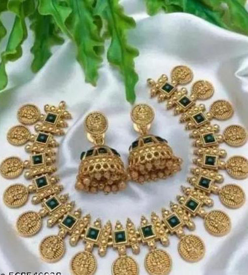 80% OFF on Your 2nd Saree + FREE  Jewellery Set