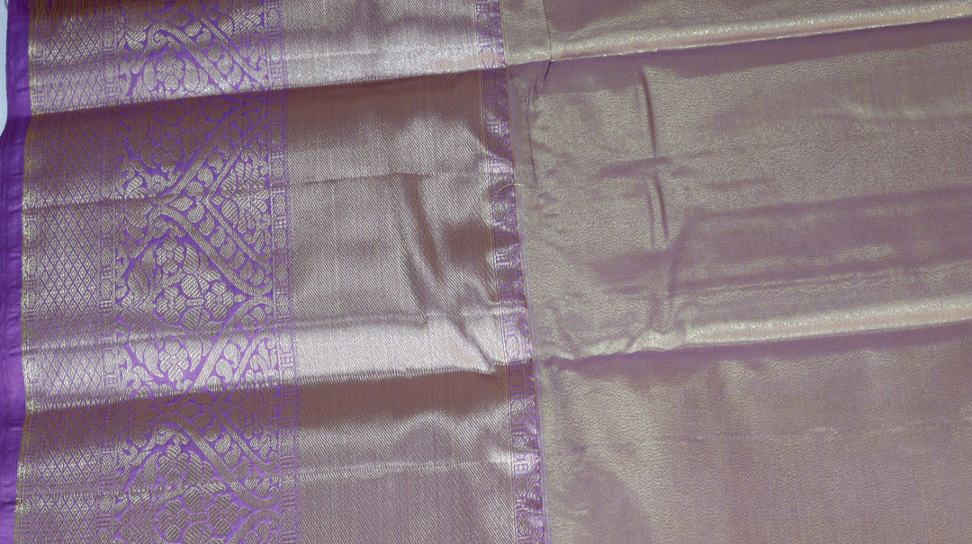 Trendy Onion Red Kanjivaram Silk Saree