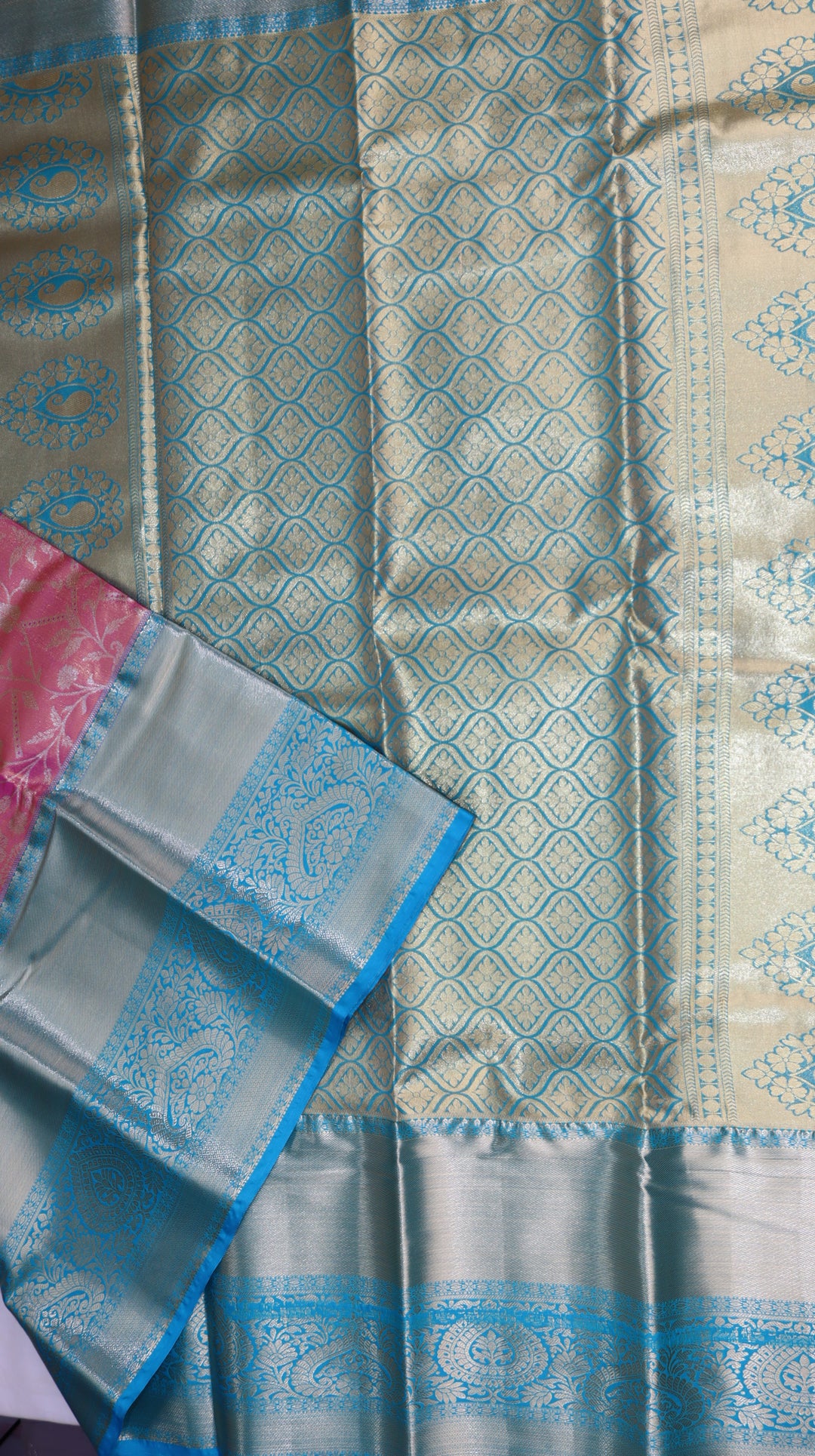 Trendy Onion Pink Kanjivaram Silk Saree