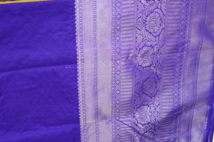 Graceful Green Kanjipuram Saree
