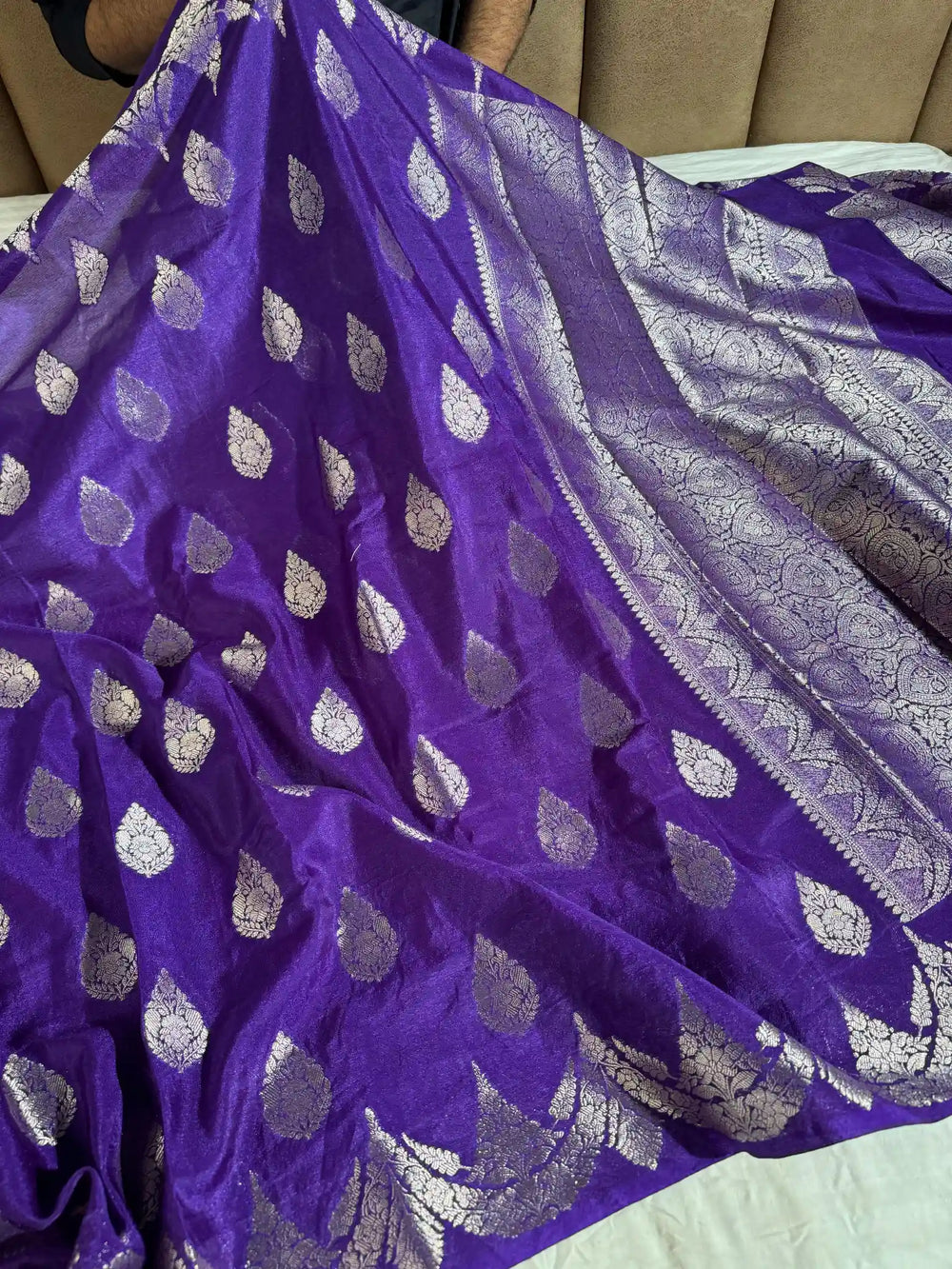 Keerthi Suresh Inspired Warm Silk Banarasi Saree