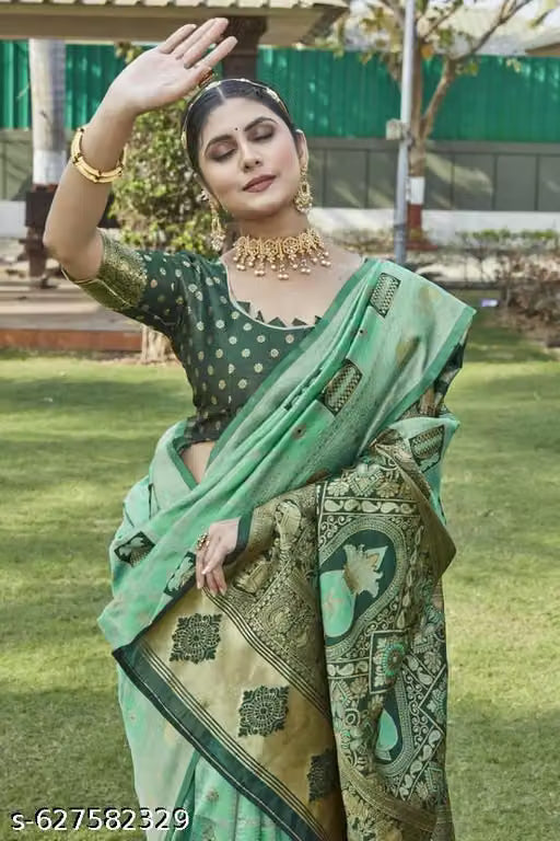 Mint Green Banarasi Silk Saree with Dark Green Zari Pallu