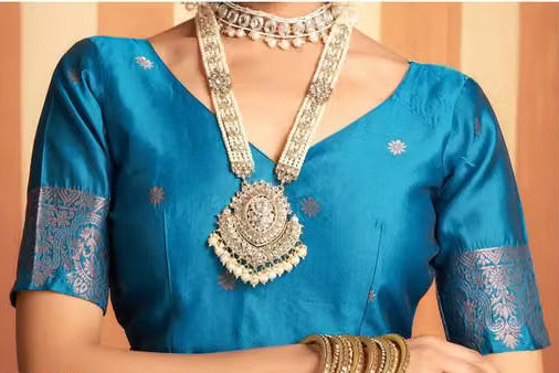 Purple Teal Dual Tone Silk Saree - Teal silk zari brocade blouse close-up